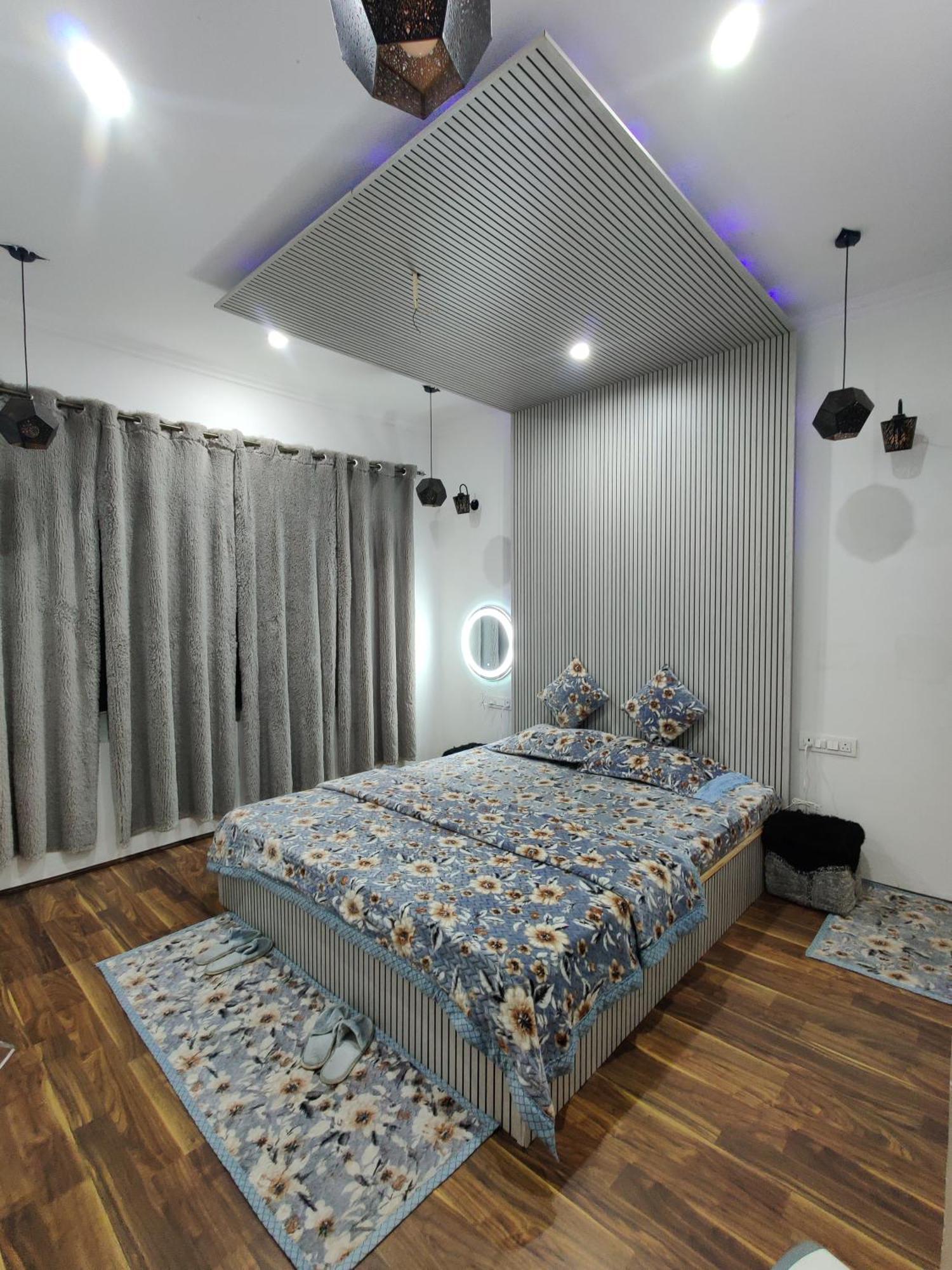 Serenity Inn Home Stay Srīnagar Exteriör bild